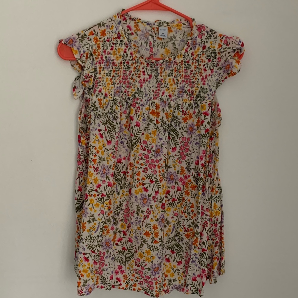 PRICE DROP!! Old navy floral top